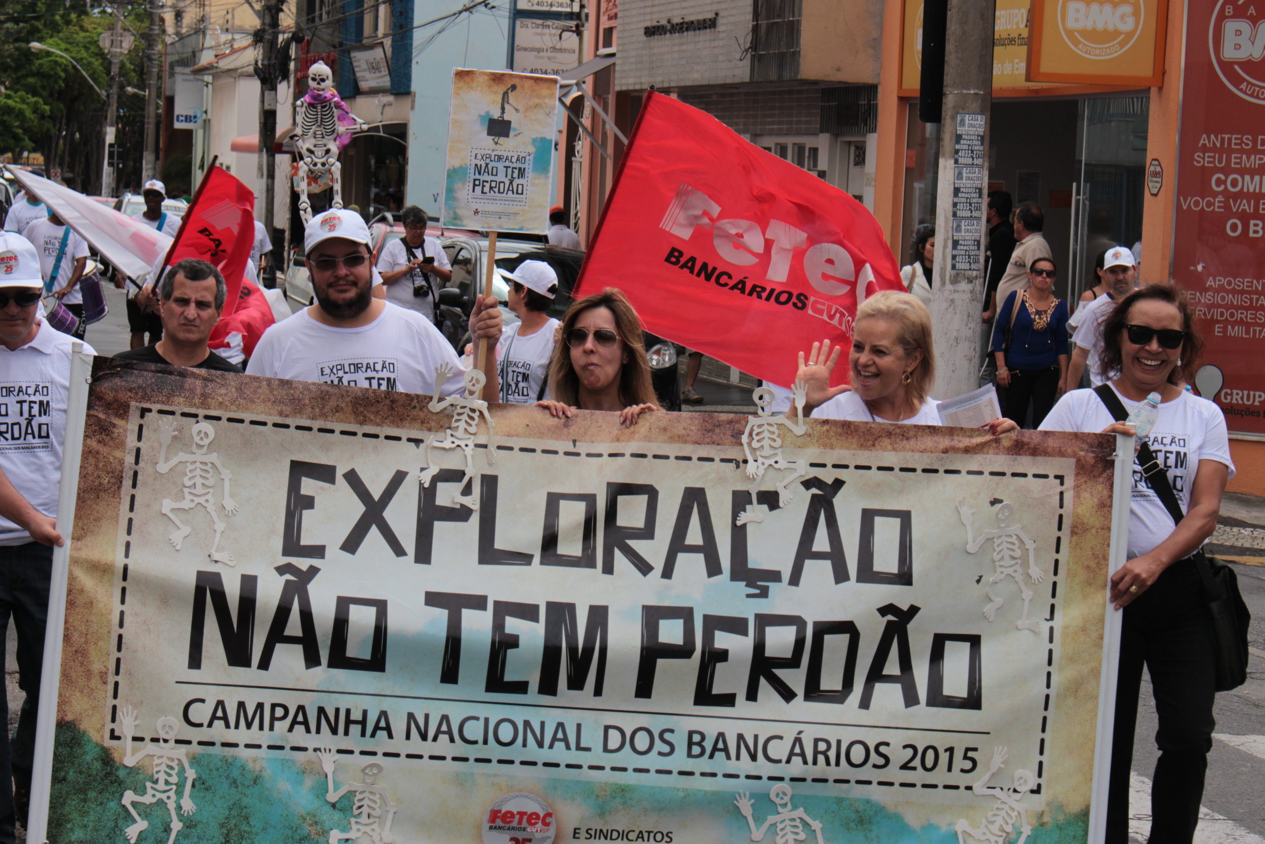 Banco Mercantil do Brasil volta a registrar lucro, mas corta empregos