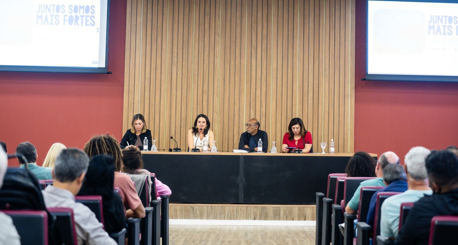 Conferência Nacional dos Financiários começa com debate sobre perfil da categoria, saúde e prioridades da Campanha Nacional 2026